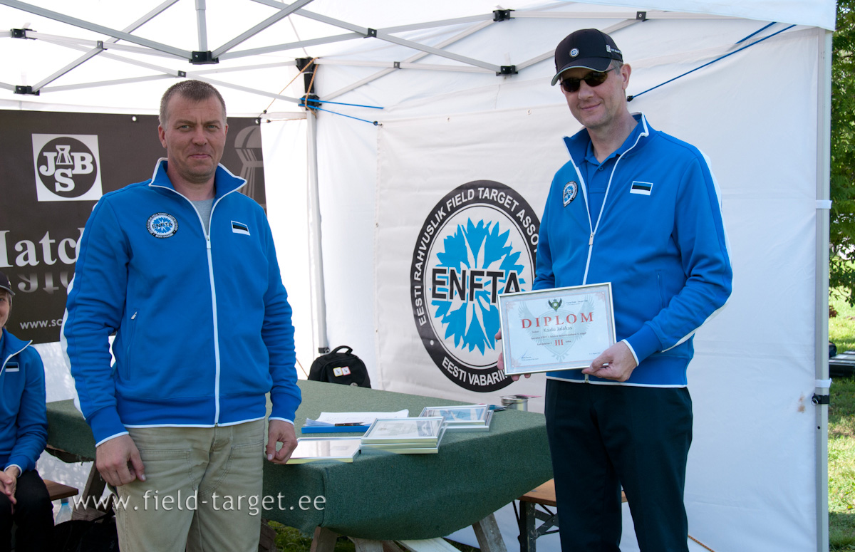 Kaidu Jalakas sai 1. klassis III koha